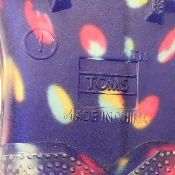 Brand New TOMS Rain Boot Size 1 - Picture 6 of 7